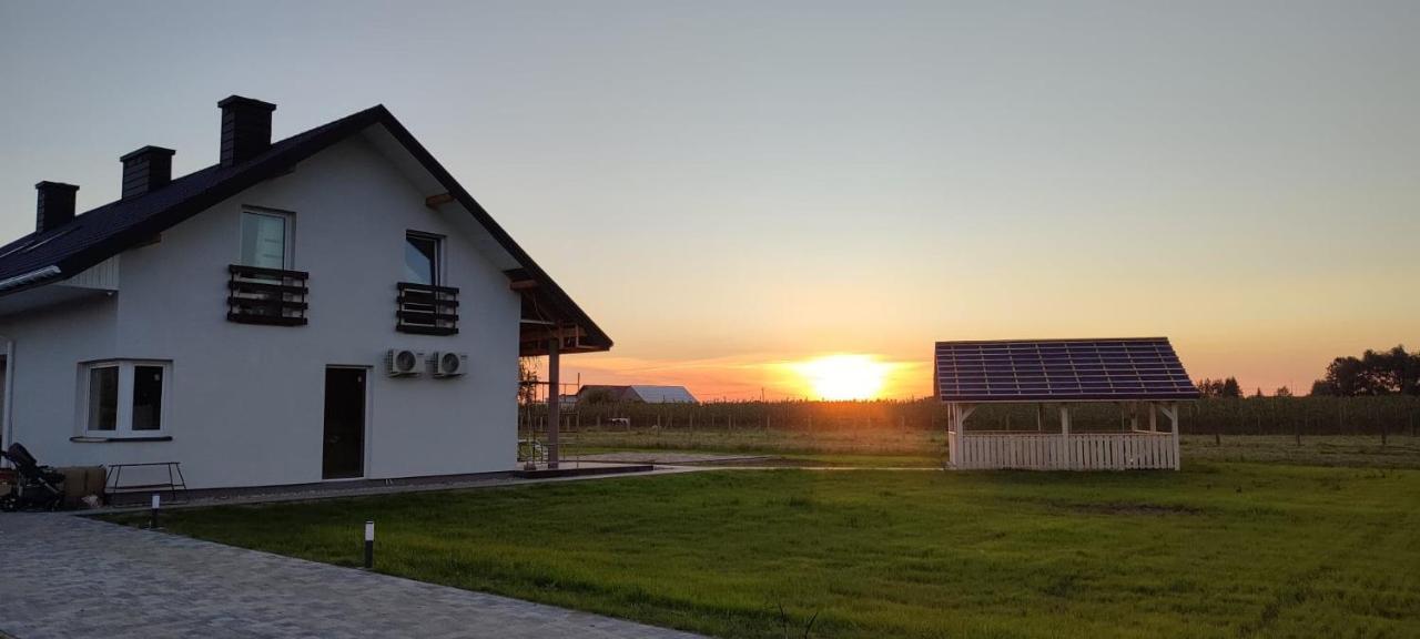 Apartamenty Wilga Spokojne Miejsce Z Calorocznym Jacuzzi I Letnim Basenem วิลกา ภายนอก รูปภาพ