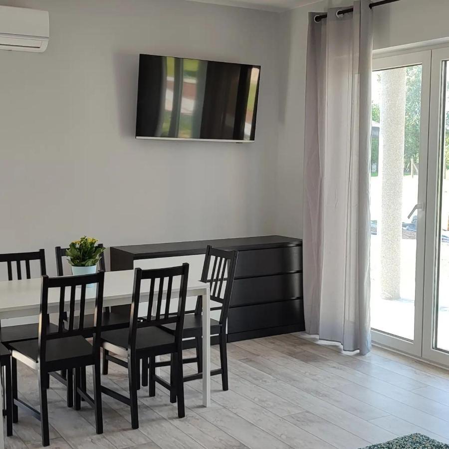 Apartamenty Wilga Spokojne Miejsce Z Calorocznym Jacuzzi I Letnim Basenem วิลกา ภายนอก รูปภาพ